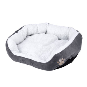 50 x 40cm Lambskin Dog Paw pattern Pet's Nest Warm Washable Bed Sleeping Fleece Basket with Cushion For Puppy Dog Cat Gray Col