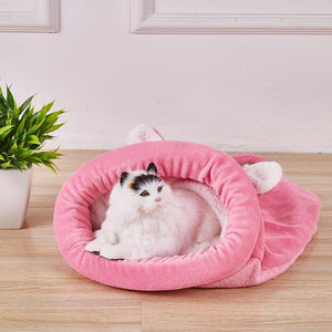 Winter Coral Fleece Cat Sleeping Bag Bed For Puppy Small Dogs Pets Cat Mat Bed Kennel House Soft Warm Sleeping Bed Pets Products