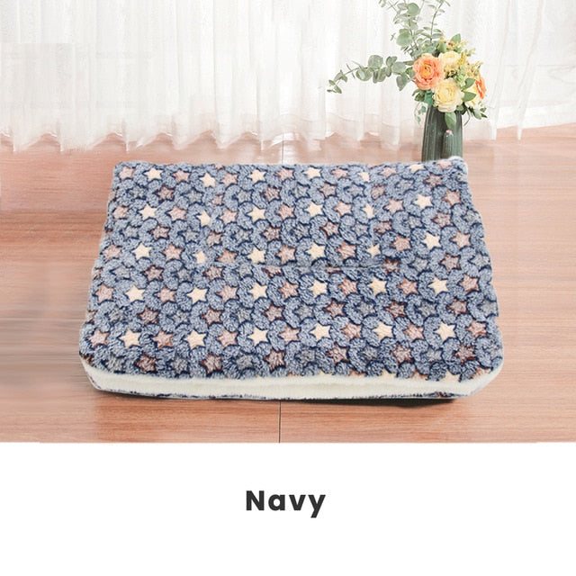 New Soft Cat Bed Rest Dog Blanket Winter Foldable Pet Cushion Hondenmand Coral Cashmere Soft Warm Sleep Mat Sweet Dream Bed